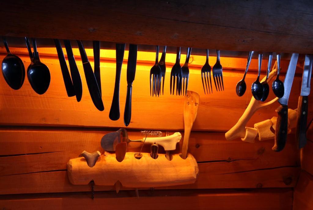 Engholm Husky Design Lodge 카라스요크 객실 사진